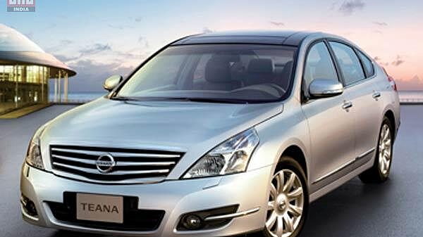 Nissan Teana 2007-2014 230JM Price in India - Features ...