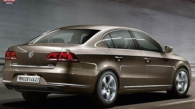 Discontinued Volkswagen Passat [2007-2014] Price, Images, Colours & Reviews  - CarWale