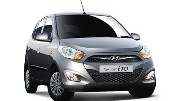Hyundai i10 [2010-2017] Right Front Three Quarter