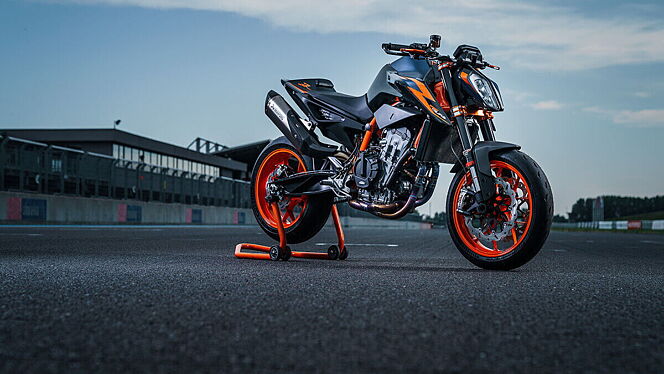 KTM 890 Duke R