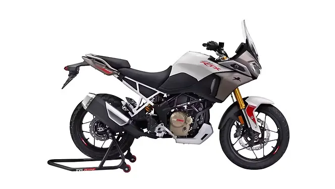 TVS Apache RTX 300 Right Side View