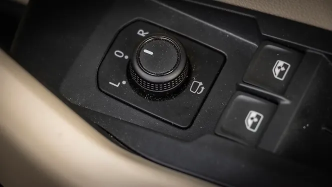 Volkswagen Virtus [2022-2023] Outer Rear View Mirror ORVM Controls