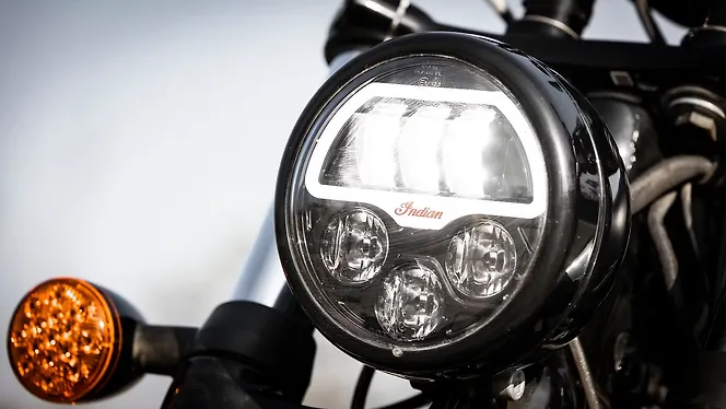 Indian Chief Dark Horse Head Light