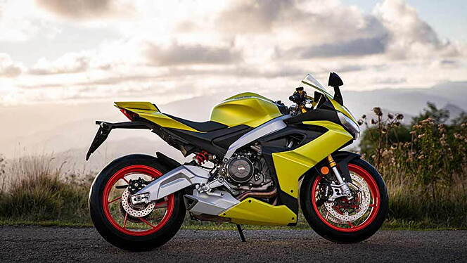Aprilia RS 660 Priced at €11,050 for Europe, But What About the USA? -  Asphalt & Rubber