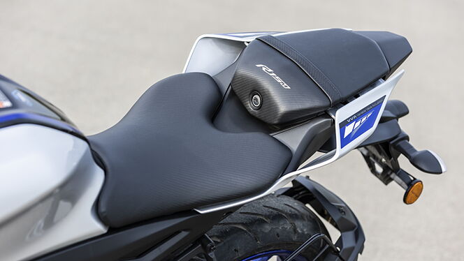 Yamaha YZF R15 V4 Bike Seat