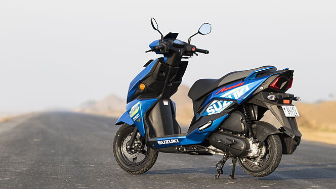 Suzuki Avenis 125 Left Rear Three Quarter