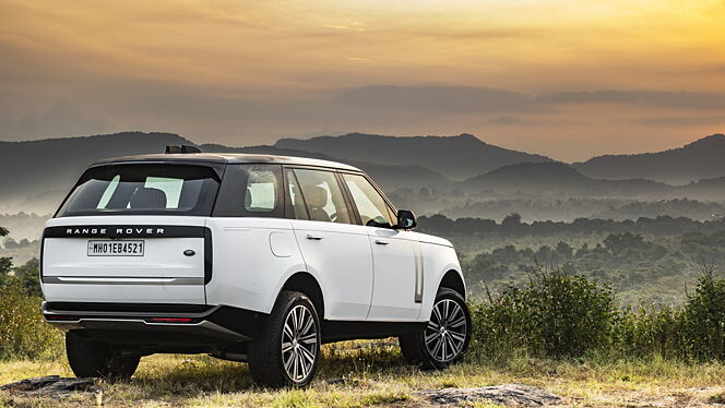 Land Rover Range Rover Price - Images, Colours & Reviews - CarWale