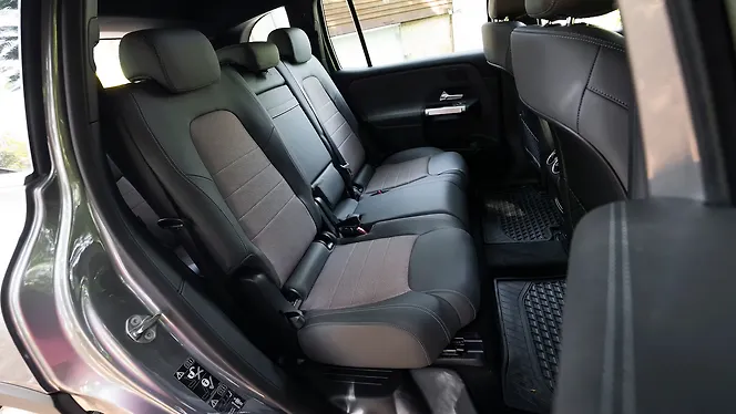 Mercedes-Benz  Second Row Seats