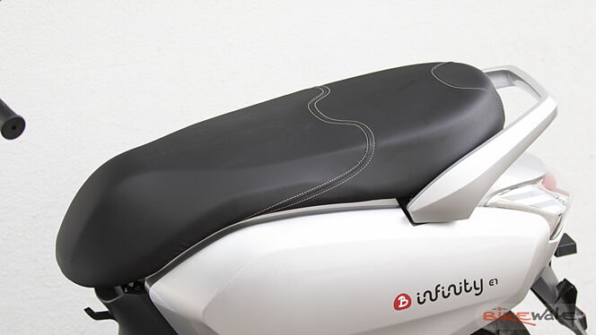 Bounce Infinity E1 Bike Seat