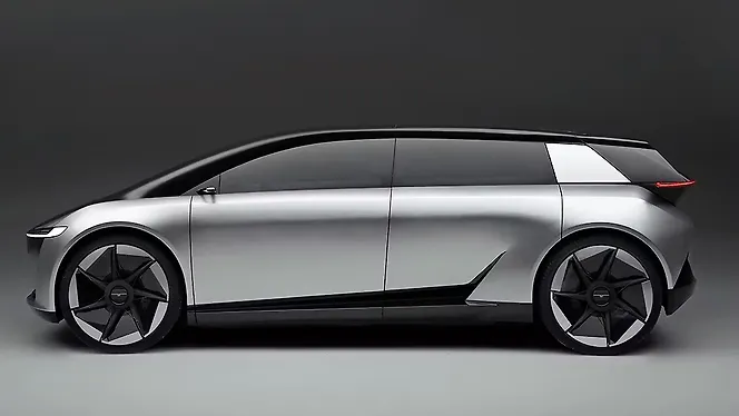 टाटा अविन्या लेफ्ट साइड दृश्य