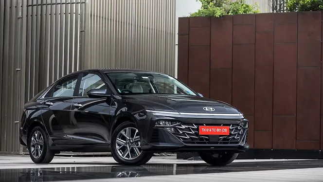 best selling car hyundai verna