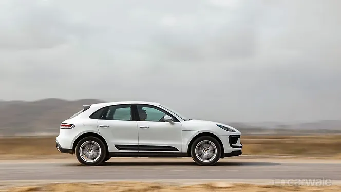 Porsche Macan Right Side View
