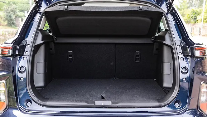 Maruti Suzuki Grand Vitara Bootspace