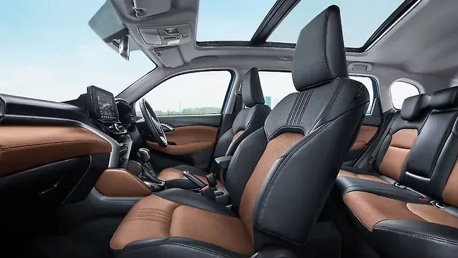 Toyota Urban Cruiser Hyryder Front Row Seats