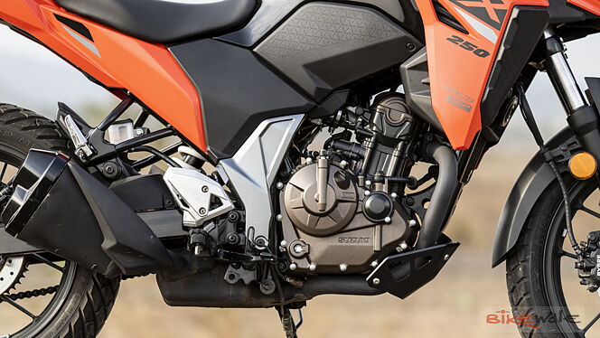 Suzuki V-Strom SX Engine From Right