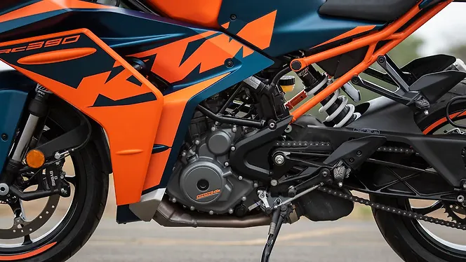 KTM RC 390 Engine From Left