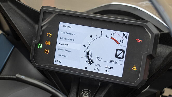 KTM RC 390 TFT / Instrument Cluster