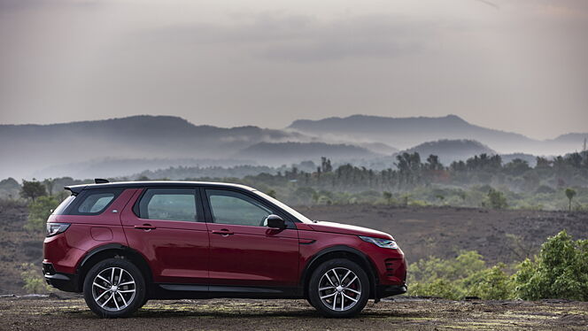 Land Rover Discovery Sport Right Side View
