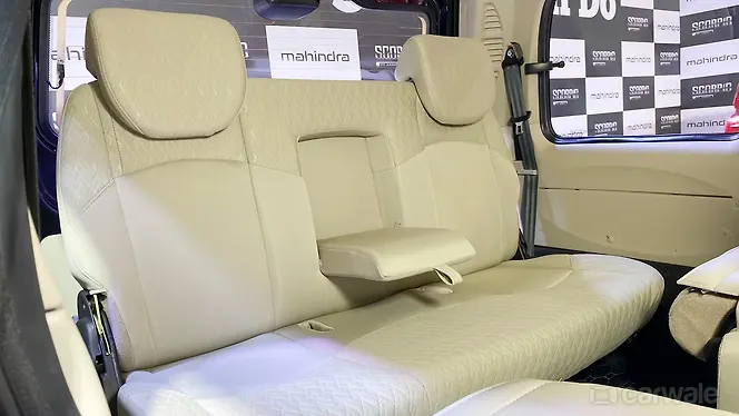 Mahindra Scorpio Classic Second Row Seats Mahindra Scorpio Classic Second Row Seats
