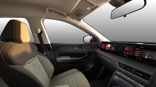 Mahindra XEV 9e Front Row Seats