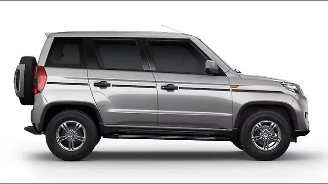mahindra top model bolero on road price