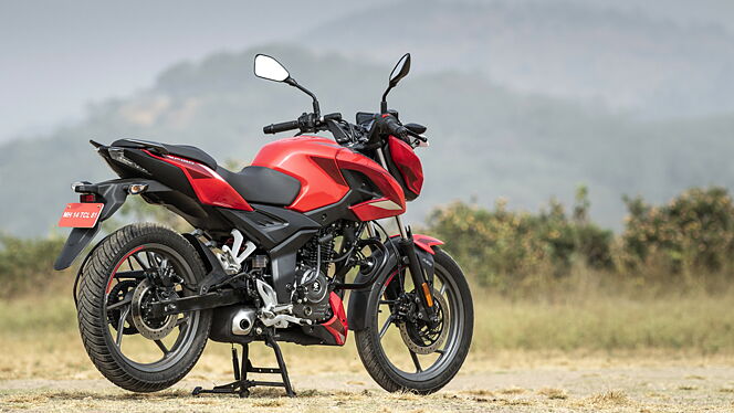 Bajaj Pulsar P150 Right Rear Three Quarter