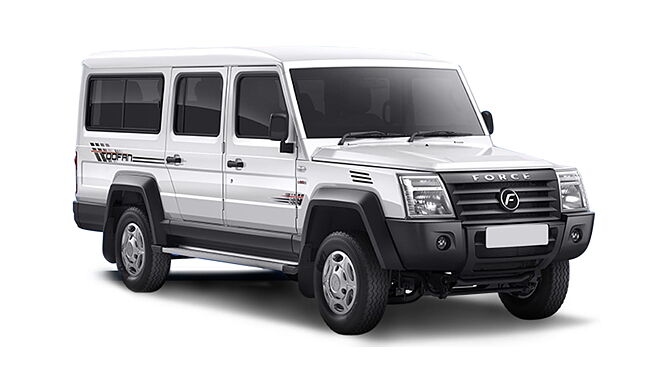 Force Motors Trax Cruiser Right Front Three Quarter