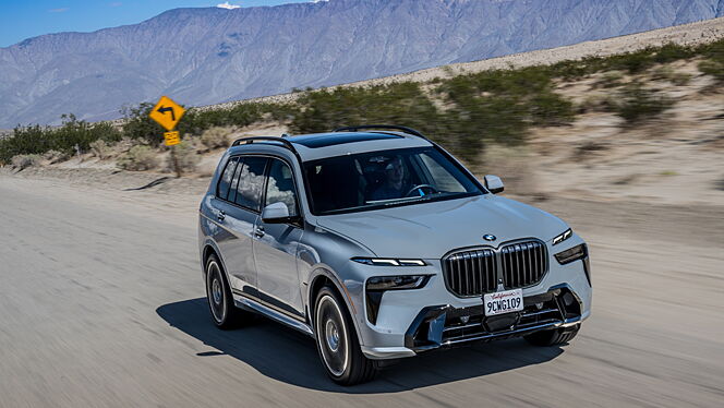 BMW X7 Price - Images, Colours & Reviews - CarWale