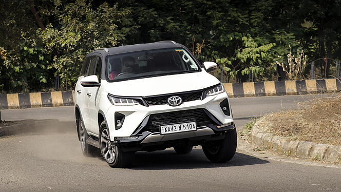 Toyota Fortuner Legender Front View