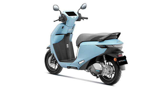 Honda Activa e Left Rear Three Quarter