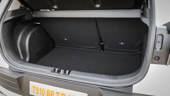 Hyundai Venue [2023-2025] Bootspace