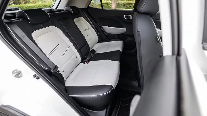 Hyundai Venue [2023-2025] Rear Seats