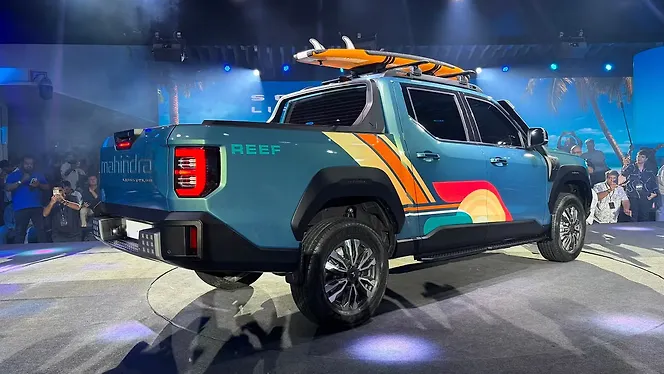 Mahindra Scorpio Lifestyler Right Rear Three Quarter