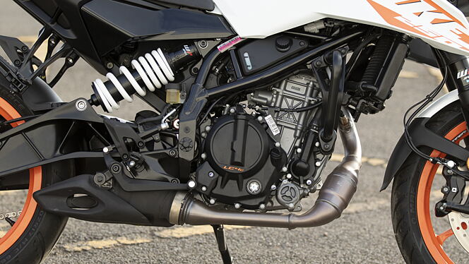 KTM 250 Duke Engine From Right