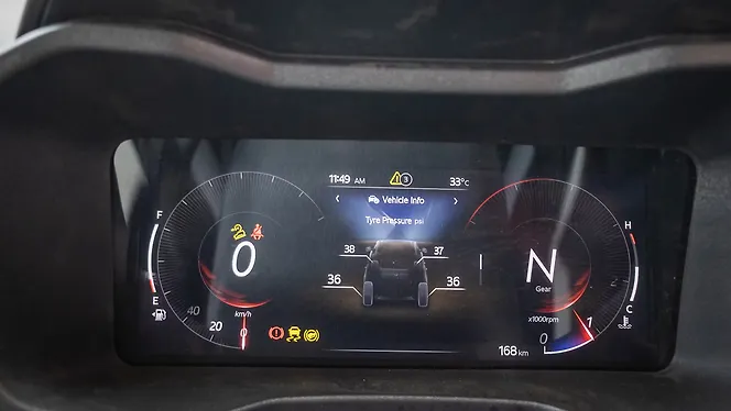 Mahindra XUV 3XO Instrument Cluster