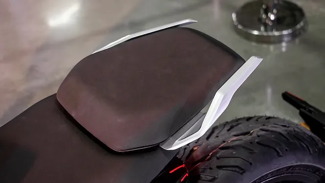 OLA Roadster Seat
