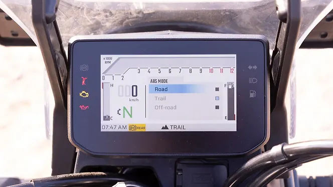 Hero Xpulse 210 Gear Shift Indicator