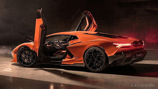 Lamborghini Revuelto Price - Images, Colours & Reviews - CarWale