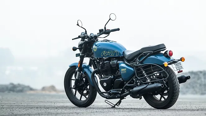 Royal Enfield Shotgun 650 Left Rear Three Quarter