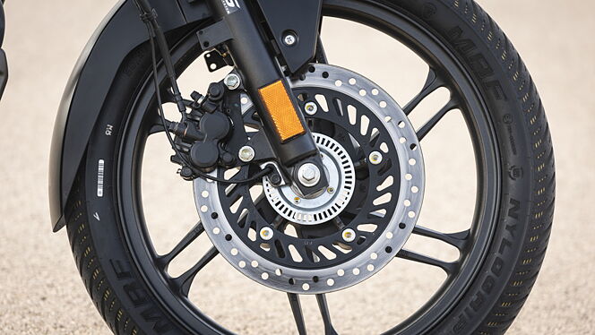 Hero Xtreme 125R Front Alloy Wheel