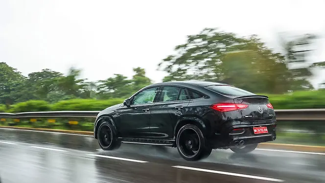 मर्सिडीज़ बेंज़ AMG GLE कूपे लेफ्ट रियर थ्री क्वार्टर