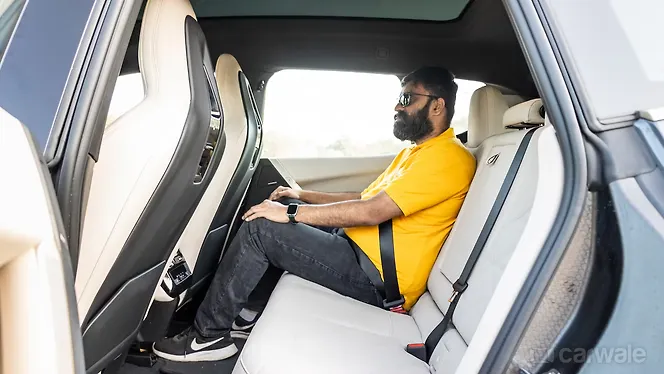 BMW iX Second Row Seats