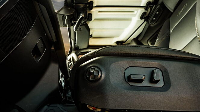 Jeep Wrangler Seat Adjustment Electric for Front Passenger