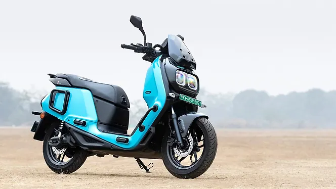 River Indie Right Front Three Quarter