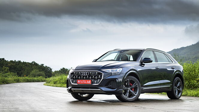 Audi Q8 Left Front Three Quarter