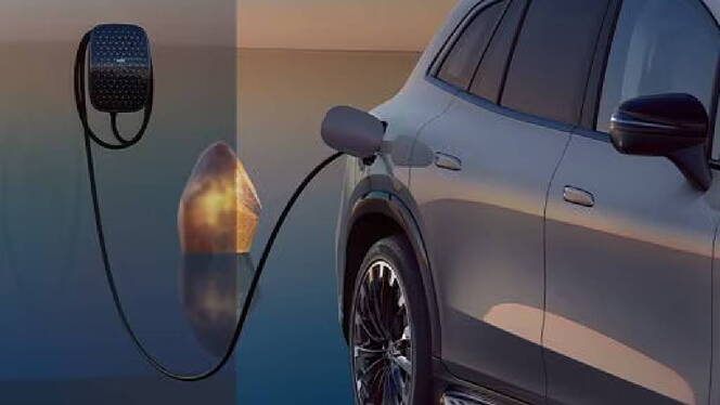 Mercedes-Benz EQS SUV EV Car Charging Portable Charger