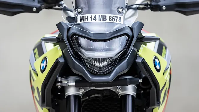 BMW F 900 GS Head Light