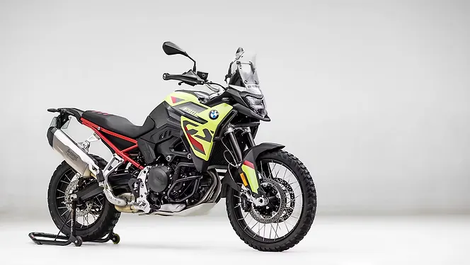 BMW F 900 GS Right Front Three Quarter