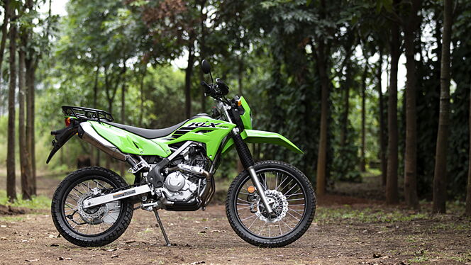 Kawasaki KLX 230 Right Side View