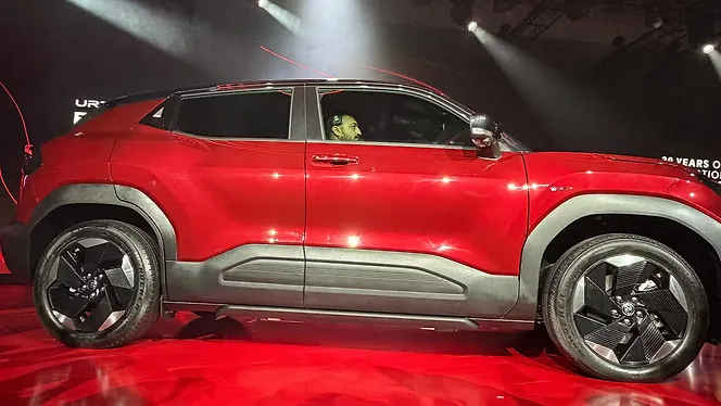 Toyota Urban Cruiser Ebella Right Side View